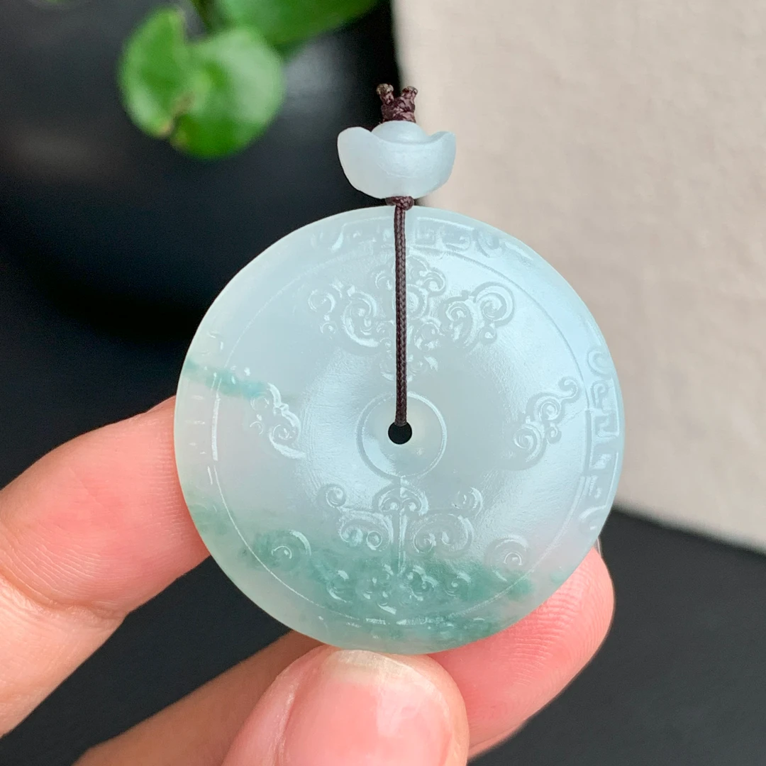 【自然光实拍】清澈 天然翡翠A货飘蓝花平安扣吊坠 定制毛货未抛光