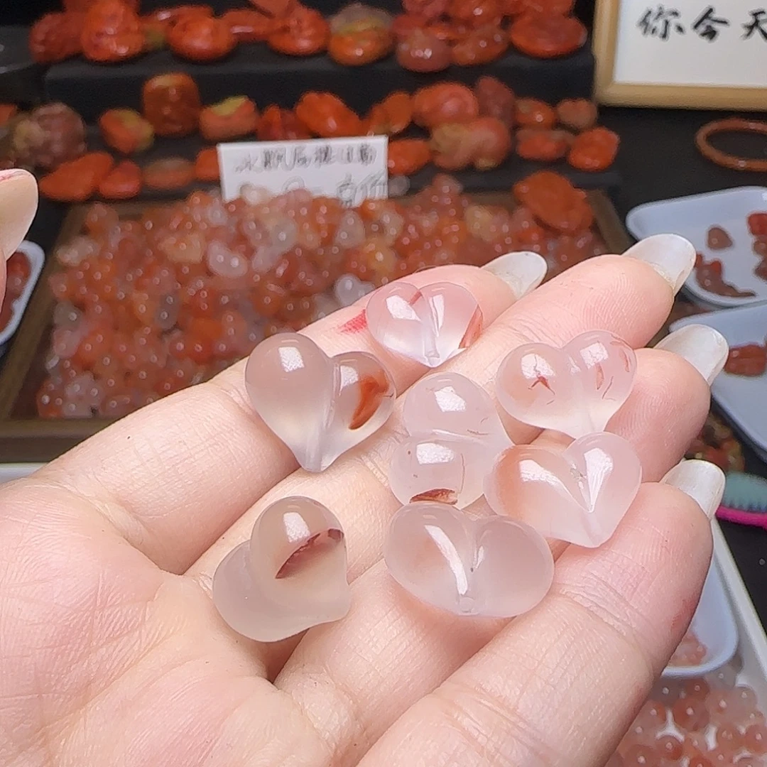 南红玛瑙未镶嵌颈饰