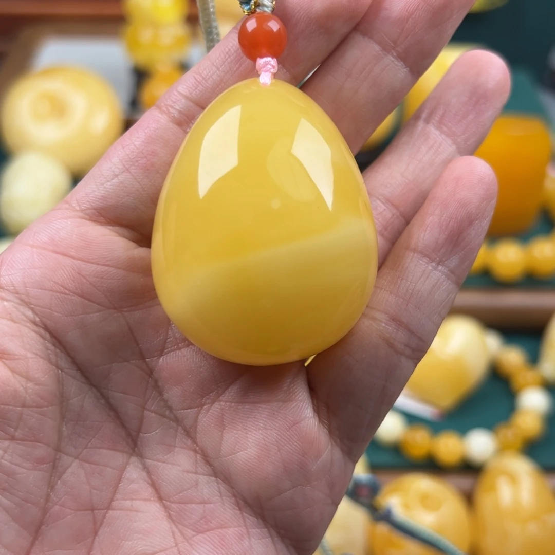 琥珀未镶嵌颈饰纯天然琥珀蜜蜡无优化