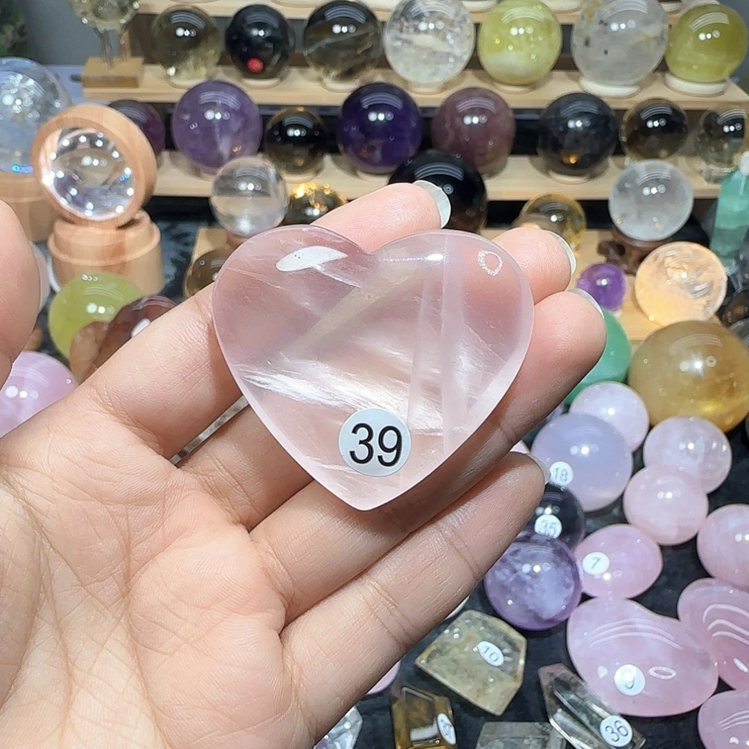 小***舍水晶未镶嵌珠宝半成品32打孔