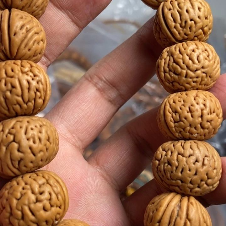 猴头核桃吊坠?***?今天