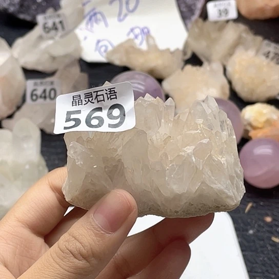 水晶大型摆件（非配饰）未镶嵌