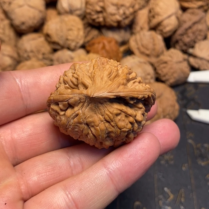 文玩核桃吊坠用****0文玩核桃异形单只