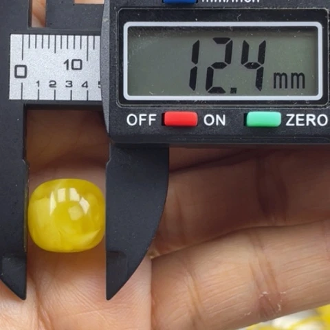 【闪购商品】裸石蜜蜡未镶嵌24杂