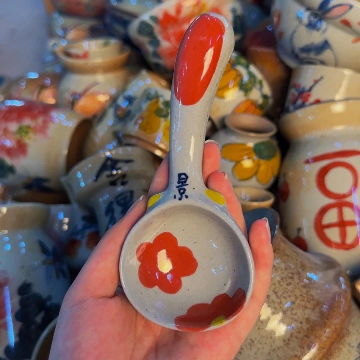 瓷片手工手绘陶瓷细微不一样