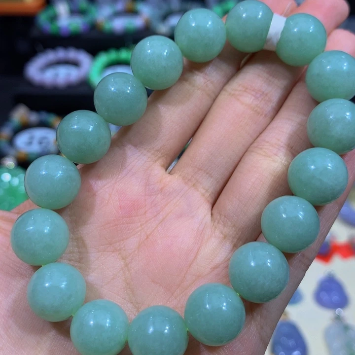 翡翠未镶嵌颈饰翡翠13