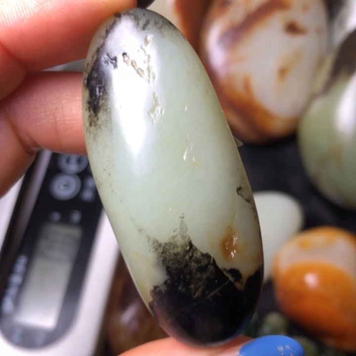 和田玉未镶嵌珠宝奇石