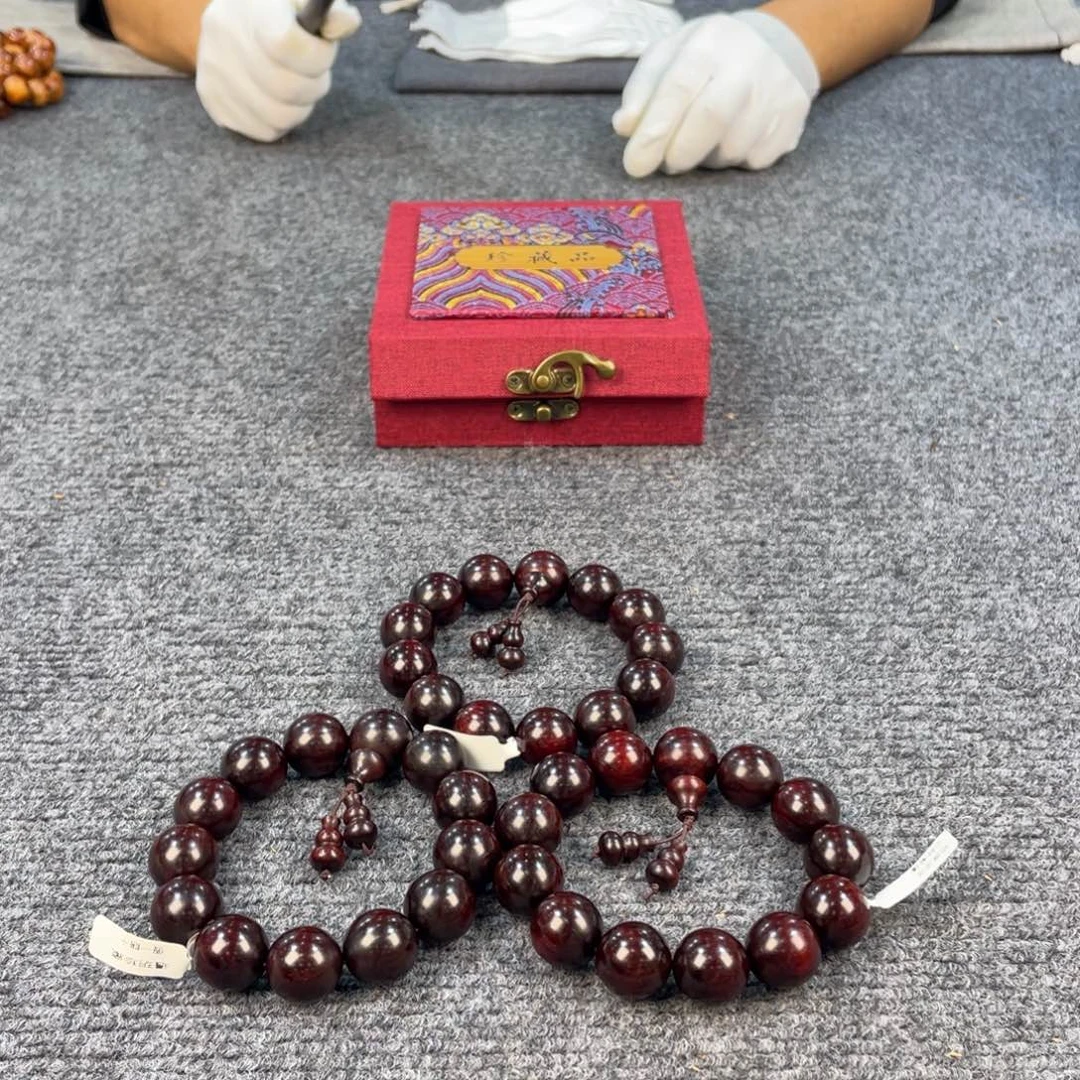 檀香紫檀（小叶紫檀）印度小叶紫檀，1.8，高货头档