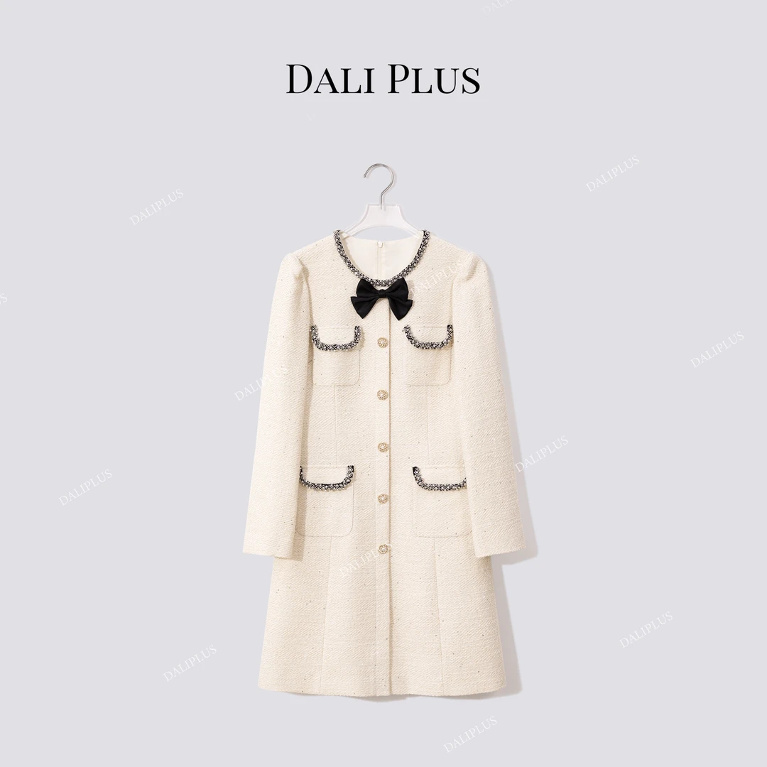 DALI PLUS“白金香风闪闪裙”轻奢千金感气质钉珠连衣裙-D5SS7281