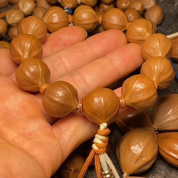 手串橄榄核1.8正圆43号