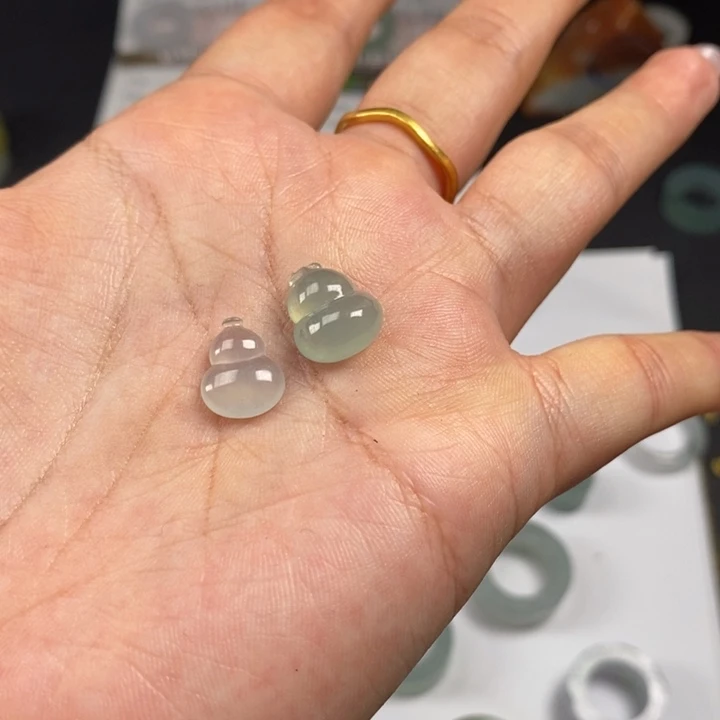 是***～定制翡翠未镶嵌022