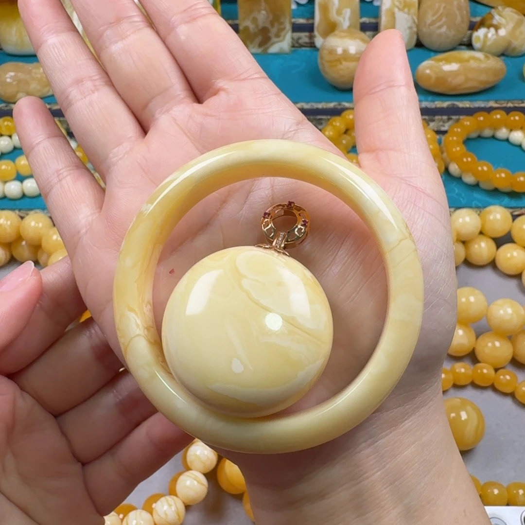 琥珀未镶嵌手链同料