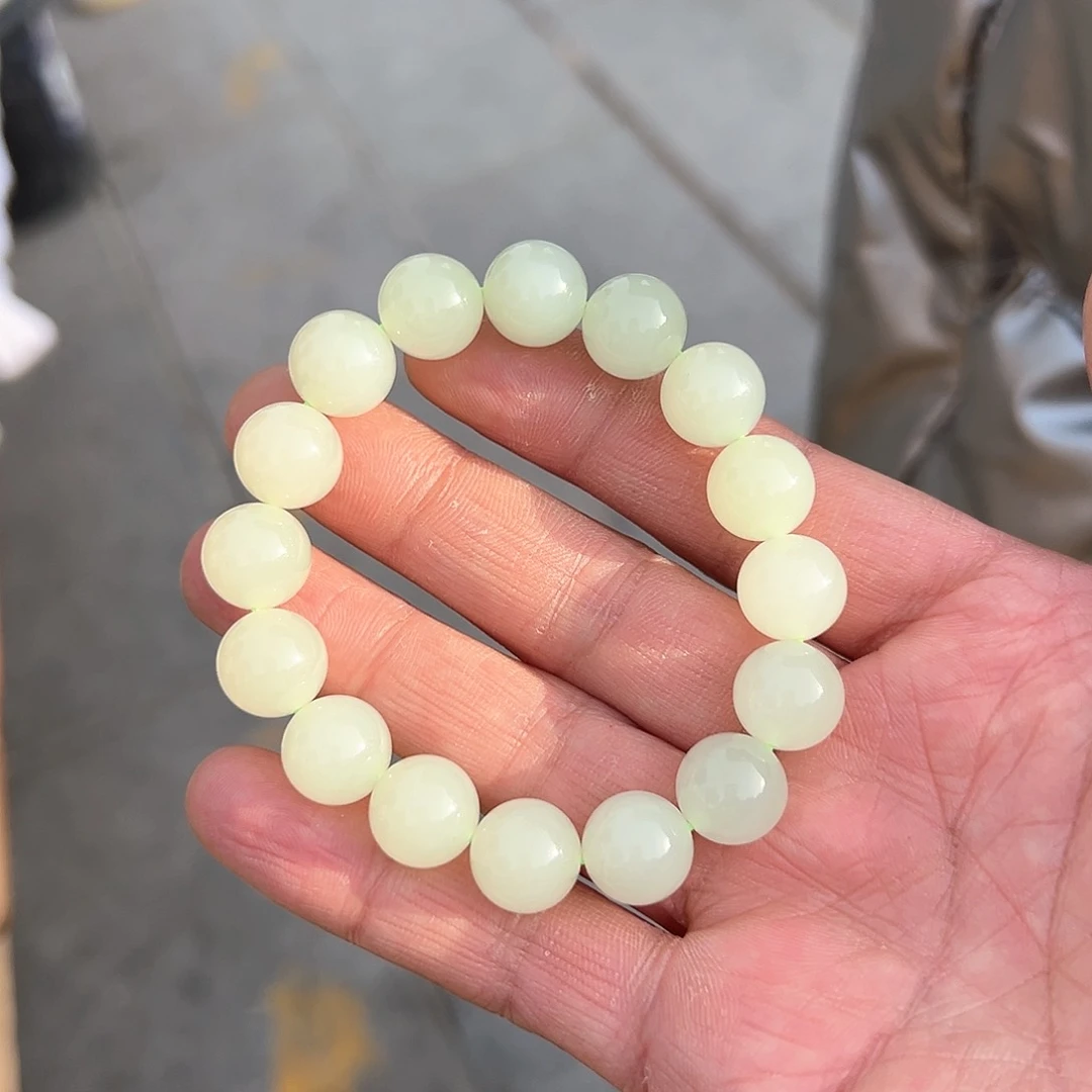 和田玉葡萄肉卡12多样性发货拍一发一未镶嵌