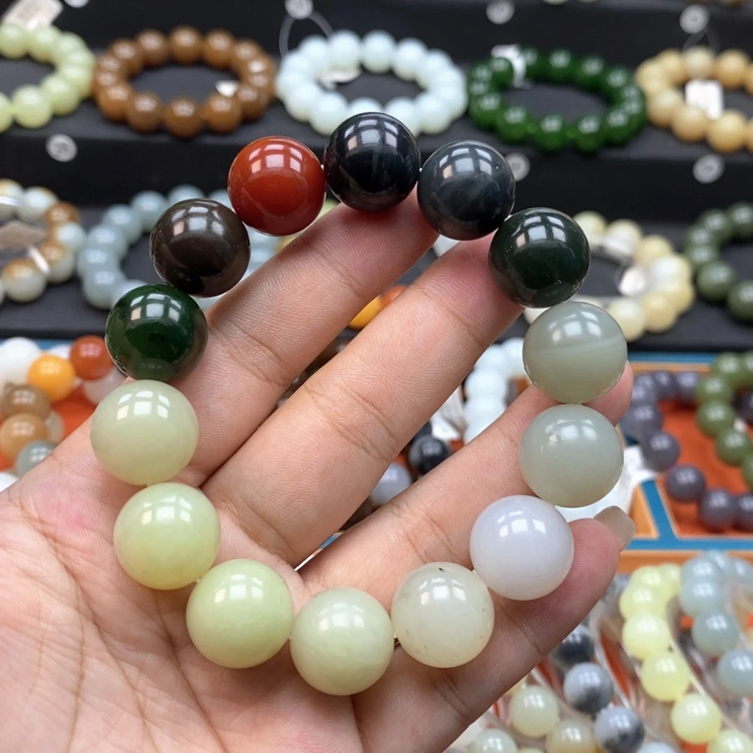 和田玉未镶嵌手链Q卡16