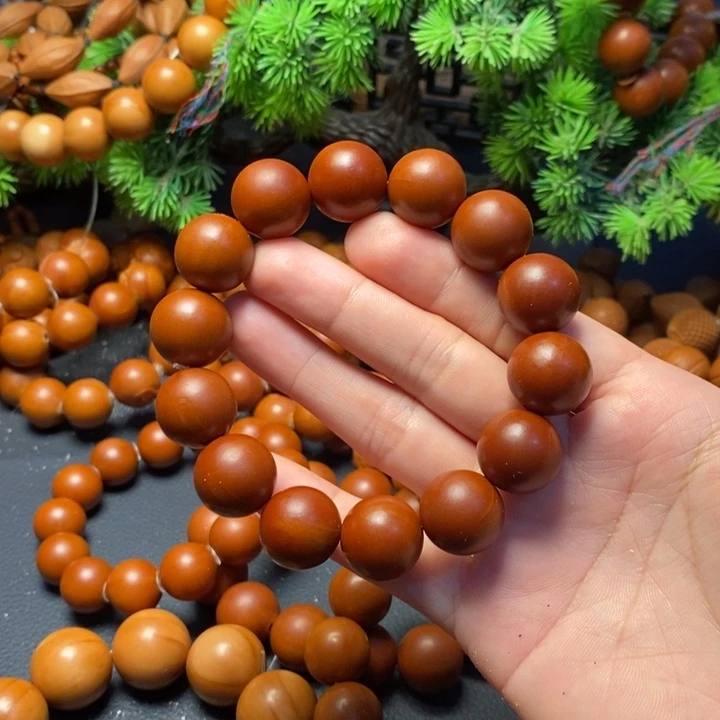 手串橄榄核1.65树王光珠