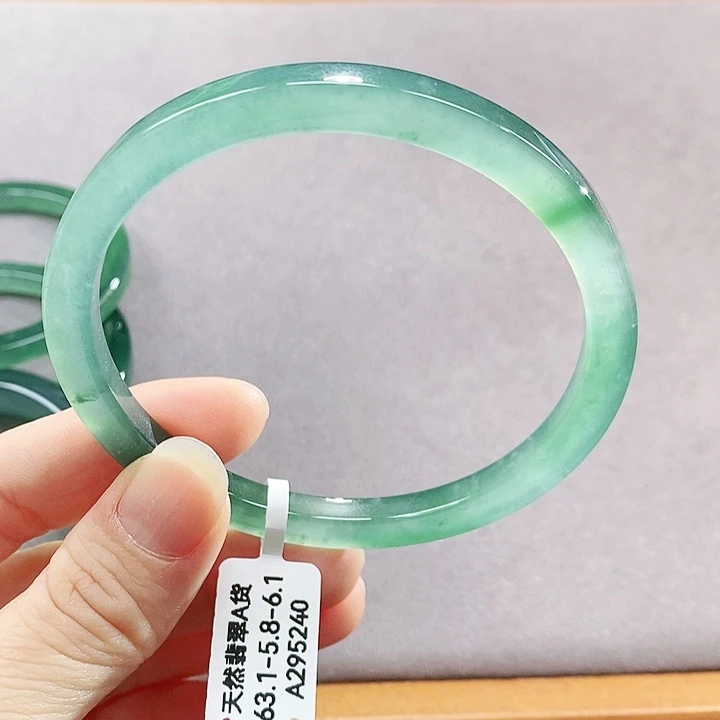 【闪购商品】未镶嵌手镯翡翠