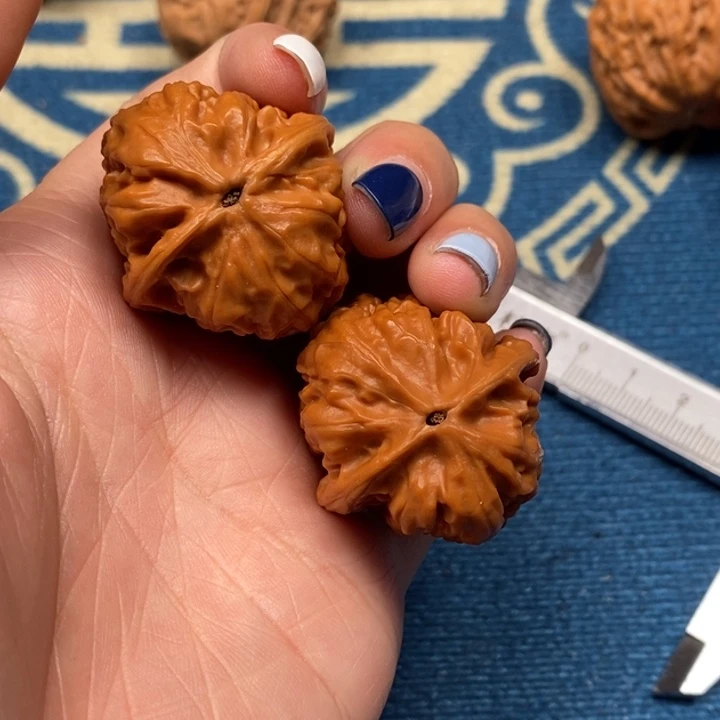 吊坠文玩核桃沈鸡