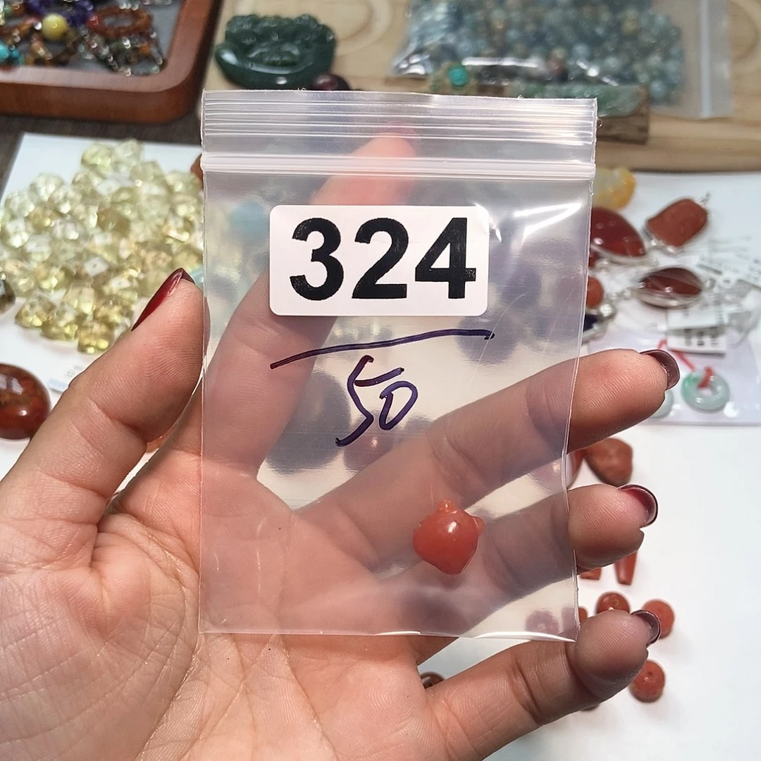 【闪购商品】翡翠颈饰未镶嵌小****情配件