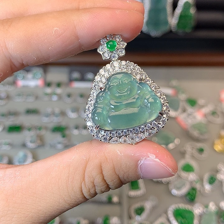 翡翠未镶嵌颈饰吊坠