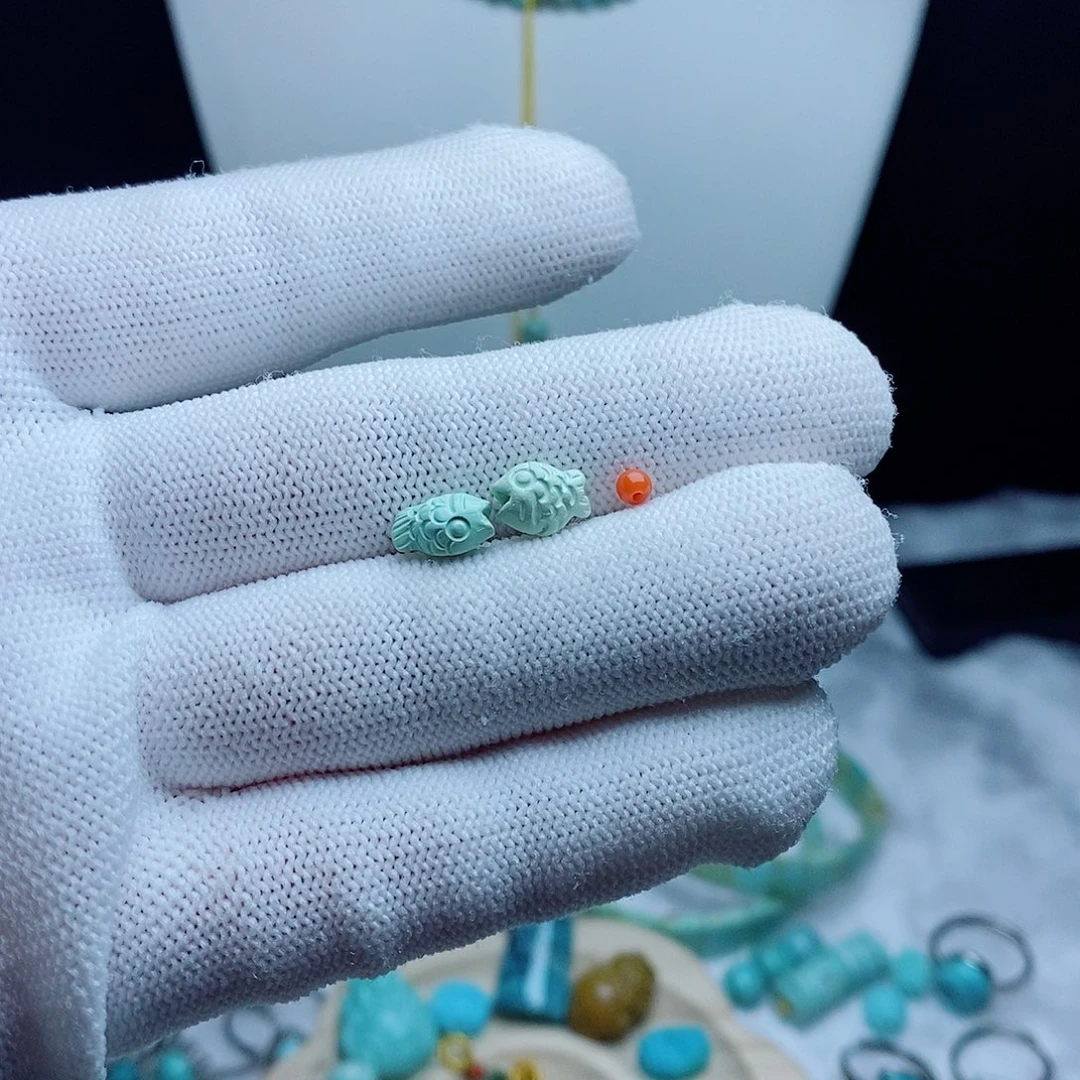 未镶嵌南红玛瑙珠宝奇石