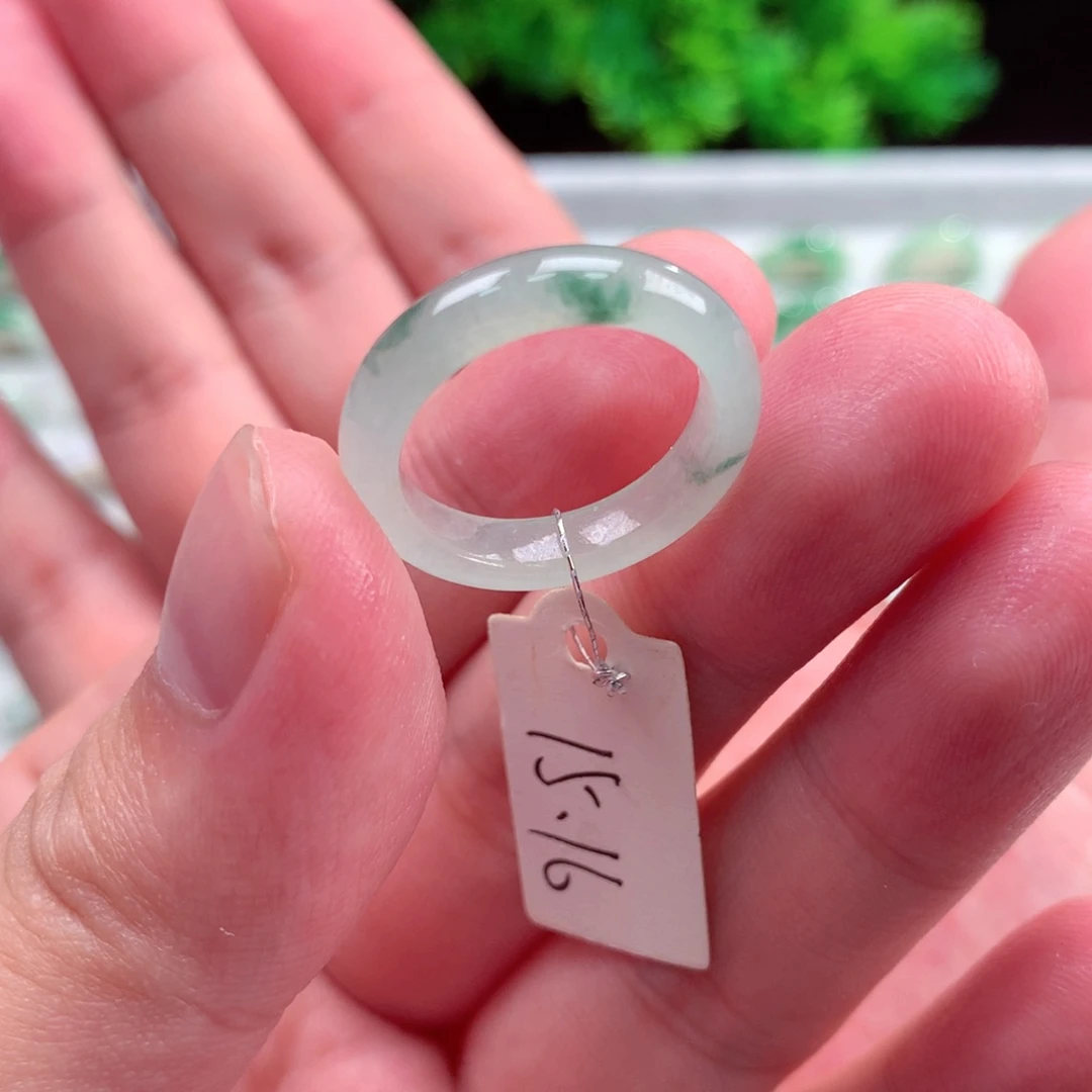 未镶嵌戒指翡翠鑫**妈天然