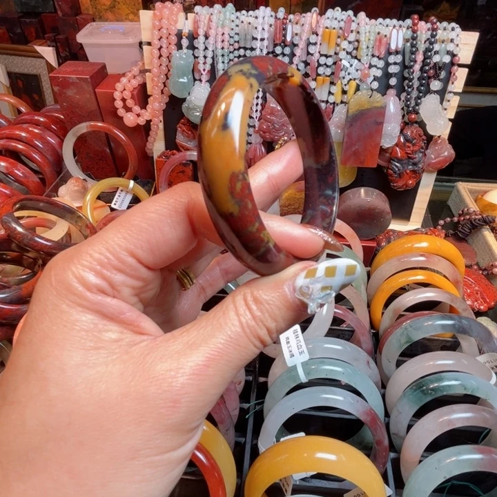 石英质玉手镯未镶嵌琪*