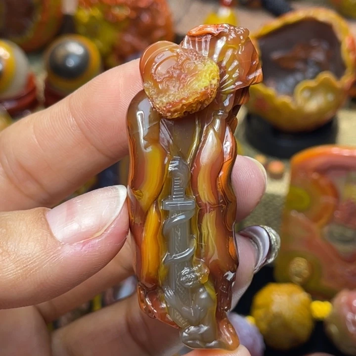 玛瑙/玉髓未镶嵌珠宝奇石北票钟馗特价3888