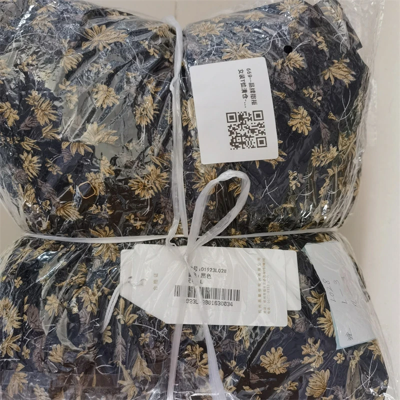 669--品牌撤柜女装T恤清仓-冯丽丽专属