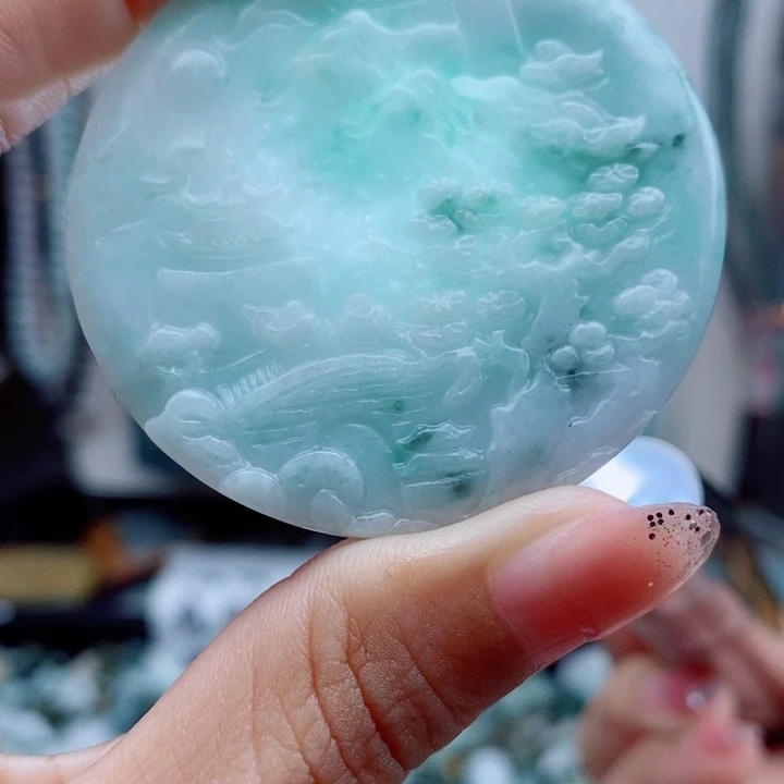 翡翠未镶嵌颈饰翡翠