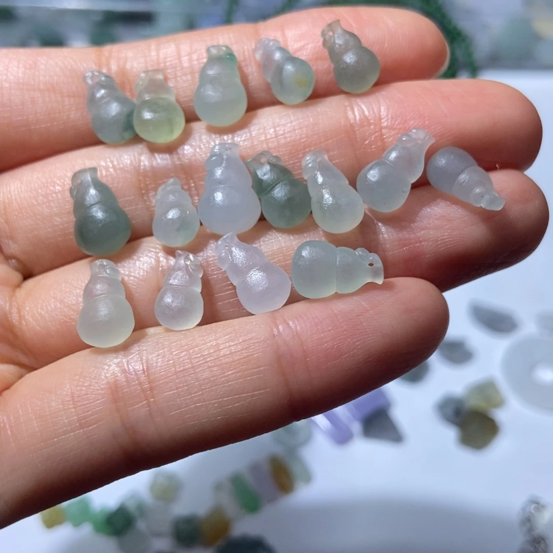 定制翡翠未镶嵌单个价格