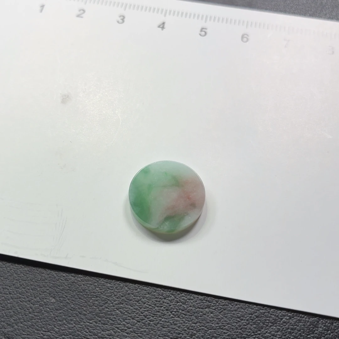 颈饰未镶嵌翡翠特色粉绿圆片