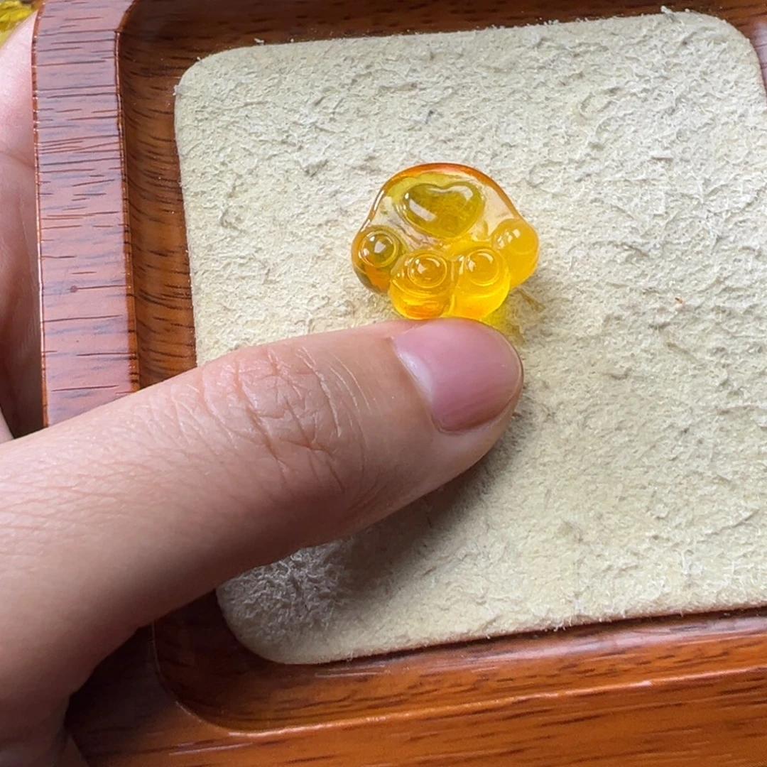 琥珀吊坠(不含链)未镶嵌饼***觉
