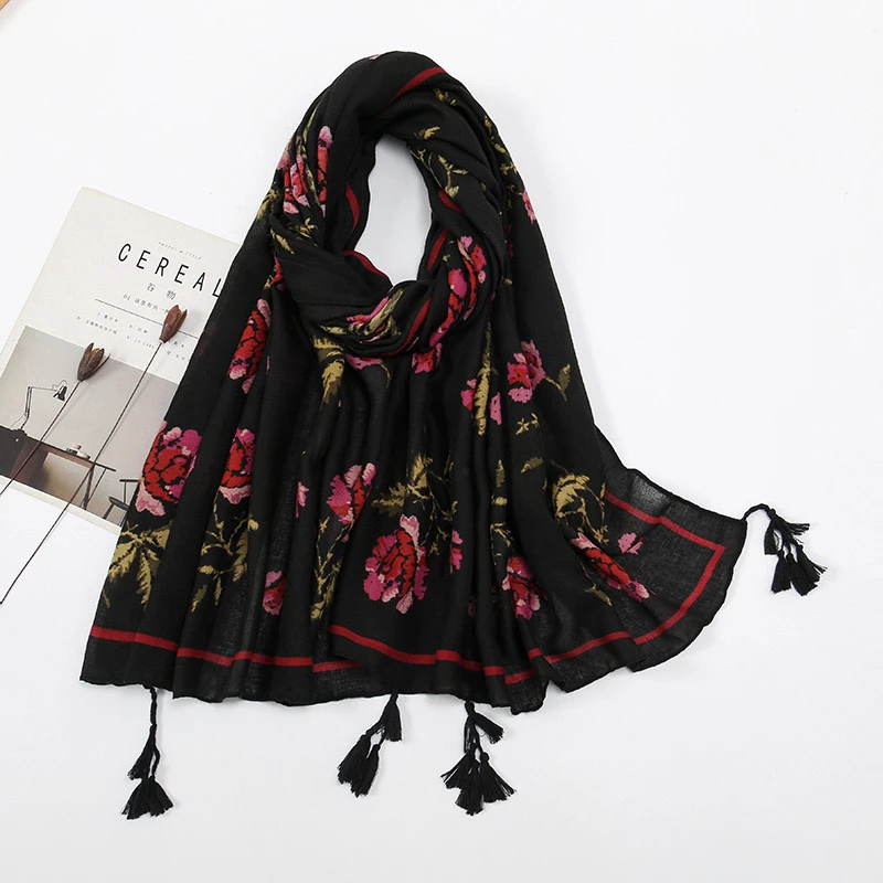 时尚百搭黑色花朵民族风围巾