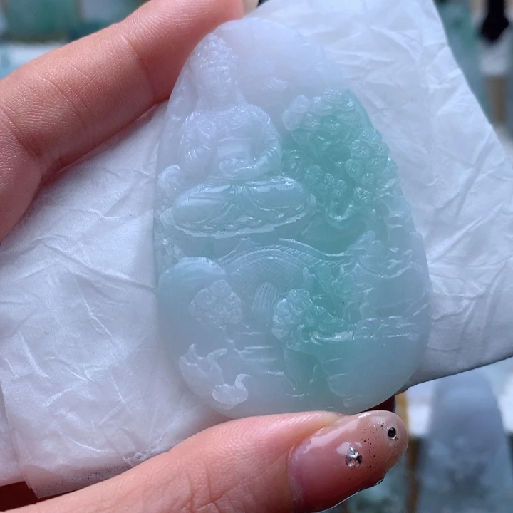 定制翡翠未镶嵌山水观音