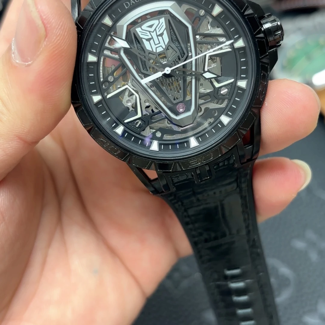 胶带金*鑫变形金刚机械表