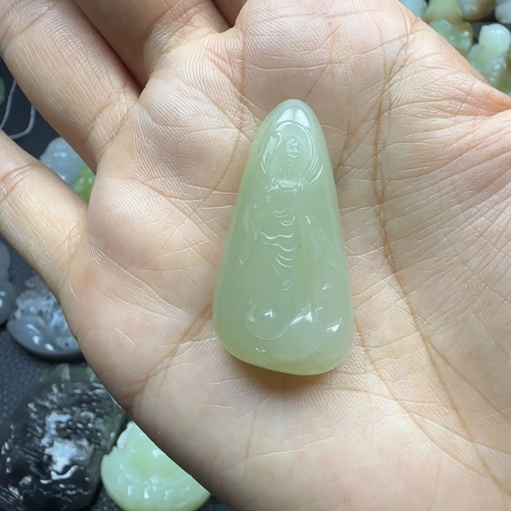 颈饰未镶嵌和田玉