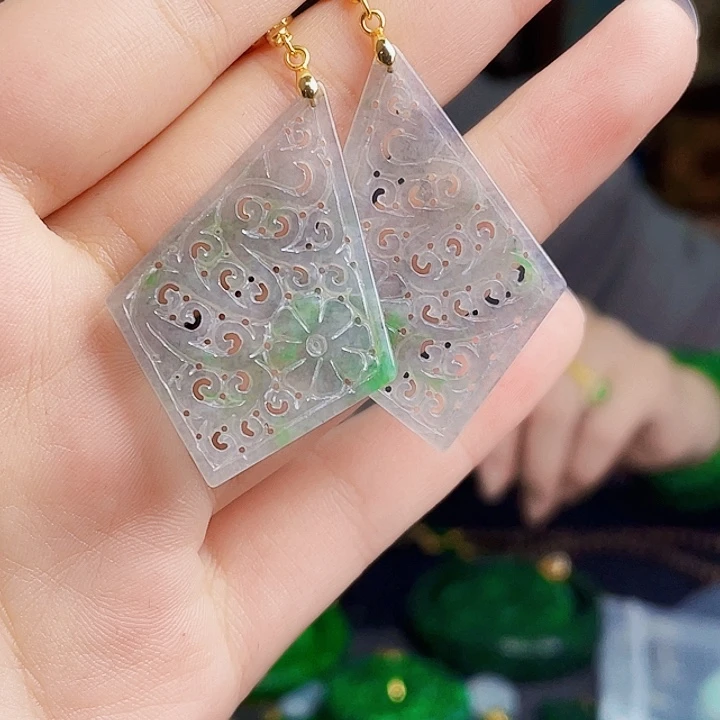 翡翠银S925镶嵌颈饰多样性