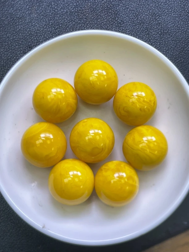 天然琥珀蜜蜡散珠  鹅蛋黄鸡油黄Y2583  20MM  1颗（赠弹力绳）