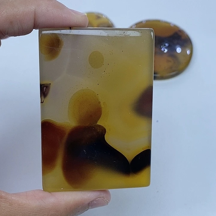 玛瑙/玉髓未镶嵌珠宝半成品