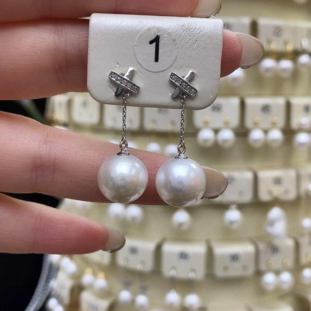 银S925镶嵌耳饰淡水珍珠