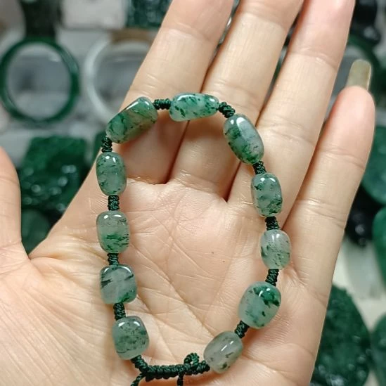 独山玉未镶嵌手链