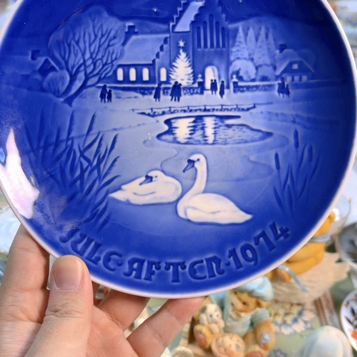 摆件欧洲中古瓷器好看冲鸭！