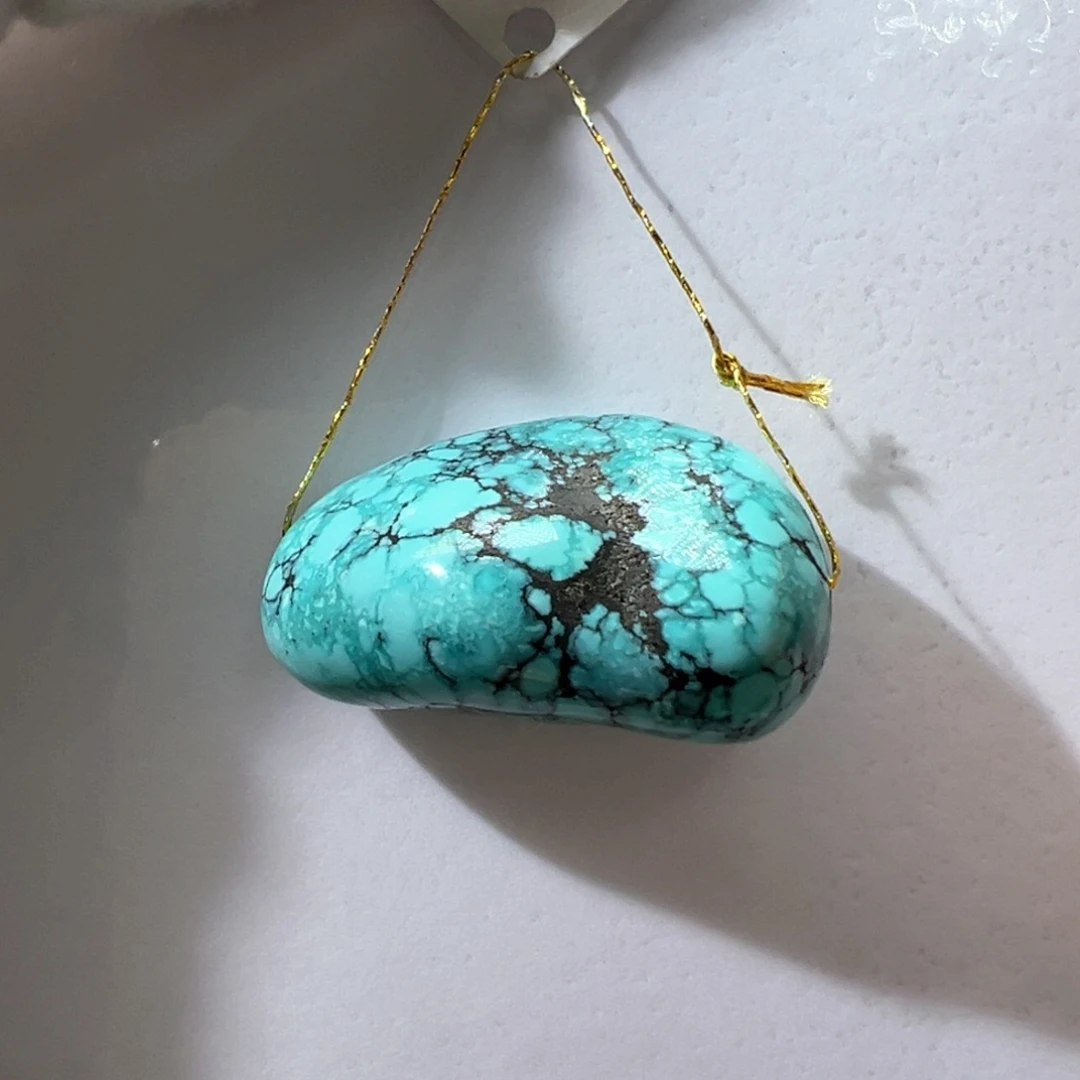 绿松石未镶嵌挂件