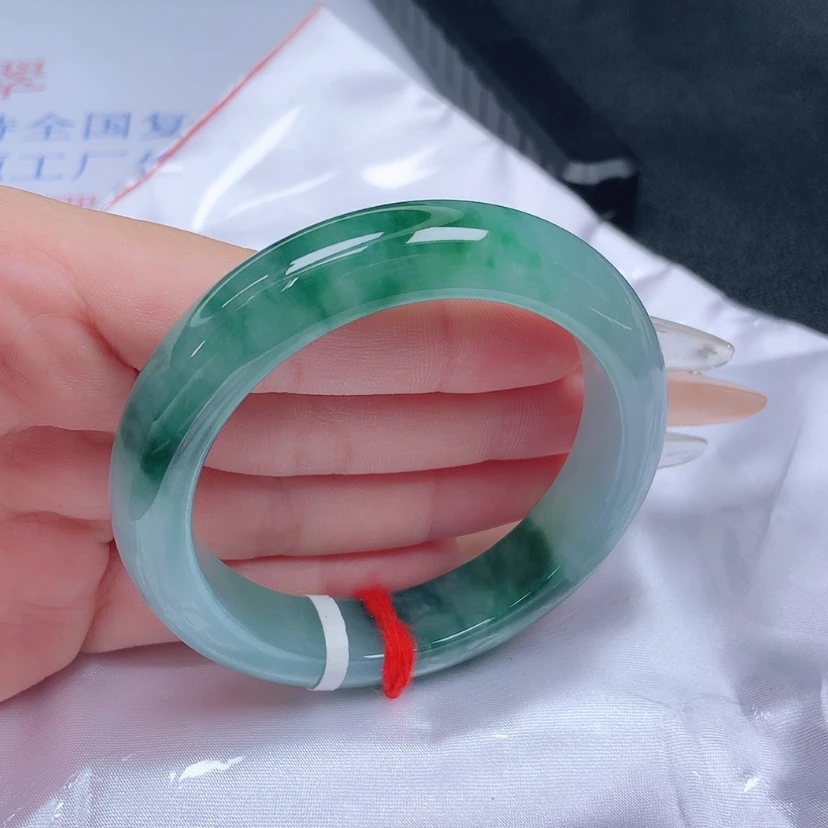 【闪购商品】未镶嵌手镯翡翠53-54圈口