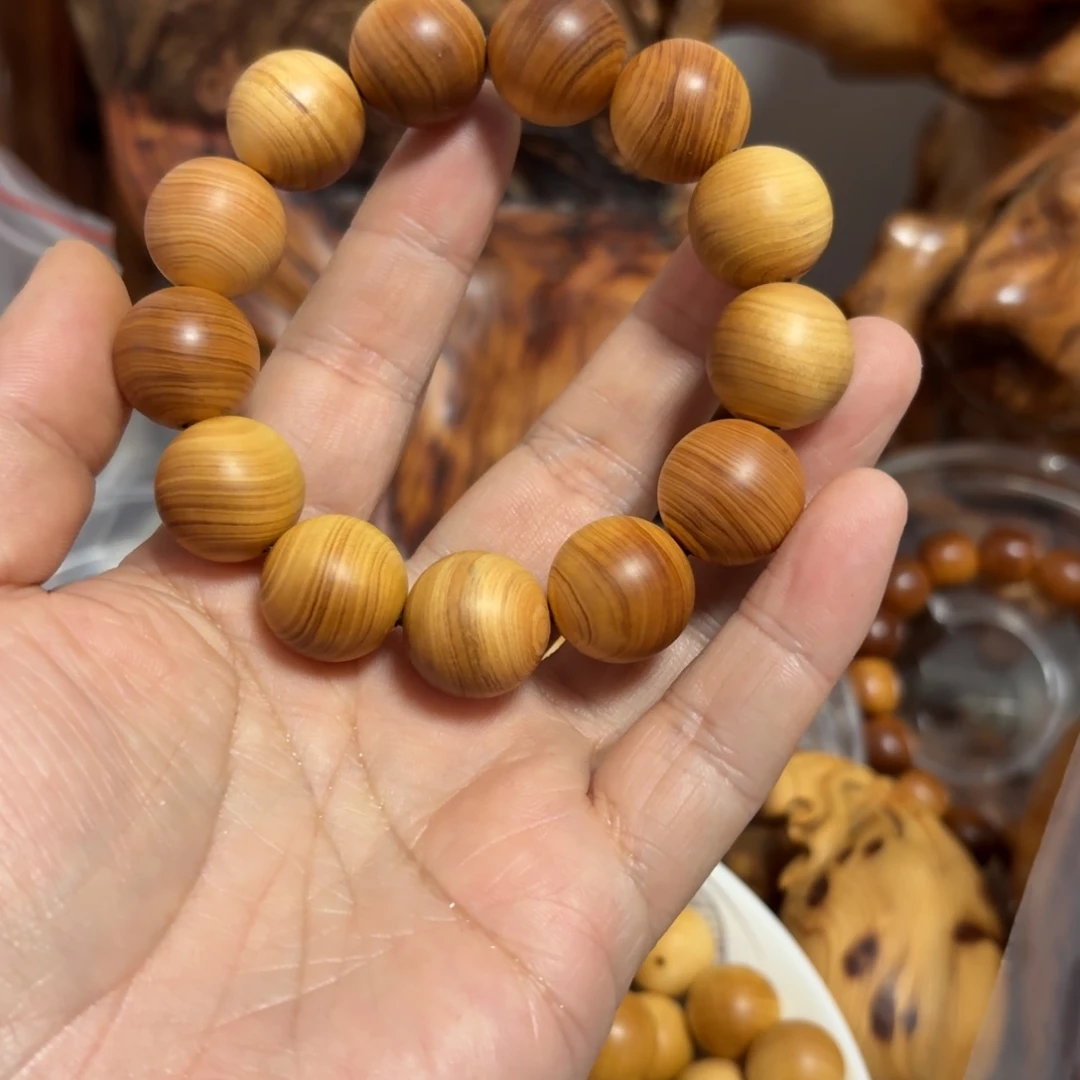 柏木（崖柏）君*笑太行崖柏1.8鸡油黄