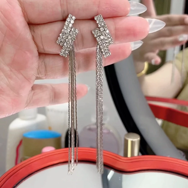 铜合金仿水晶耳饰 银色花卉日韩金色几何耳环小众两戴百搭长款