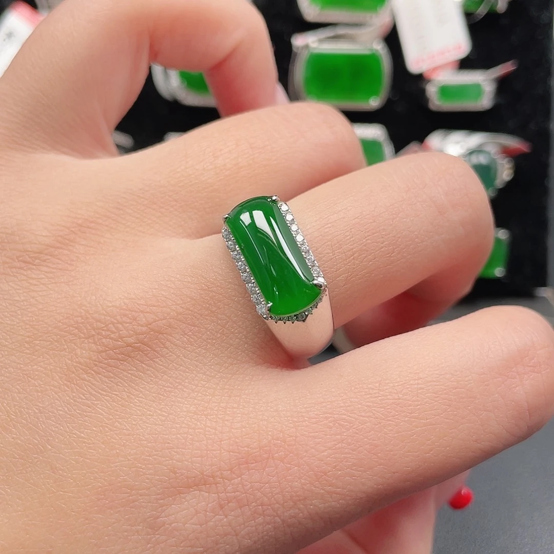 翡翠银S925镶嵌戒指没有运费险3590