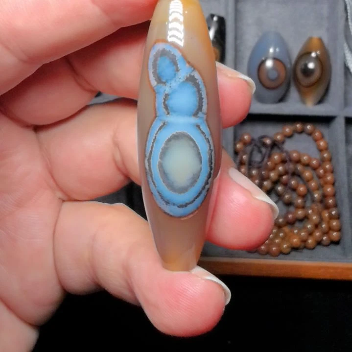 玛瑙/玉髓颈饰合金