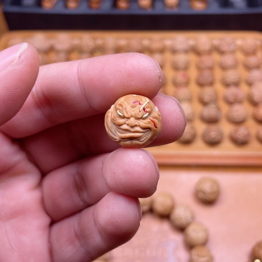 猴头核桃手串X****.猴头核桃伤疤恶僧