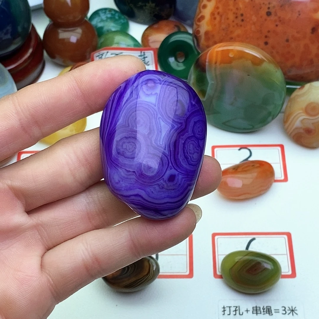 玛瑙/玉髓未镶嵌珠宝奇石